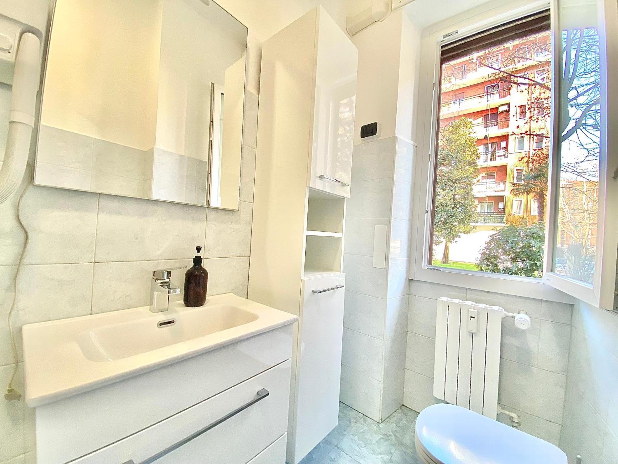 ミラノNavigli Style, Tra Metropolitana Famagosta, Comfort E Modernitaアパートメント エクステリア 写真